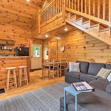 Cozy Boone Cabin With Deck Close To Downtown! Zewnętrze zdjęcie