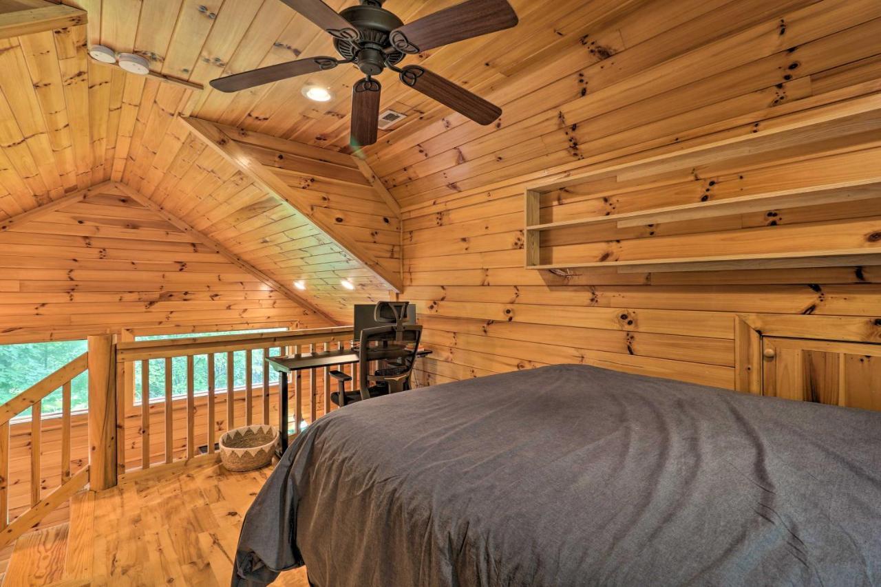 Cozy Boone Cabin With Deck Close To Downtown! Zewnętrze zdjęcie